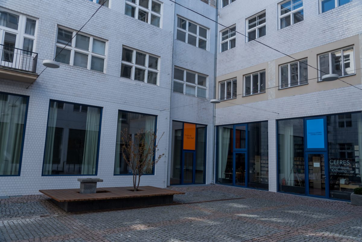 ustav-pro-ceskou-literaturu